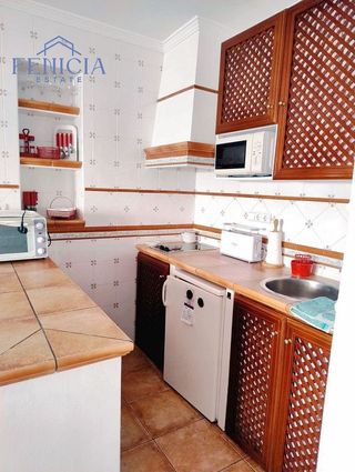 Piso en alquiler en Velilla-Taramay en Almuñécar