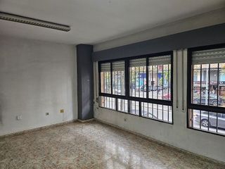 Local comercial en alquiler en Tres Olivos - La Piedad en Talavera de la Reina
