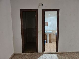 Local comercial en alquiler en Tres Olivos - La Piedad en Talavera de la Reina