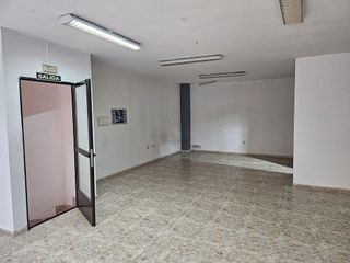 Local comercial en alquiler en Tres Olivos - La Piedad en Talavera de la Reina
