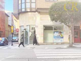 Local comercial en alquiler en El Llano en Gijón