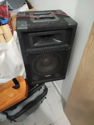 Altavoz Profesional Negro sin gatia