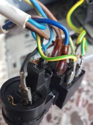 Electricista Lampista a domicilio