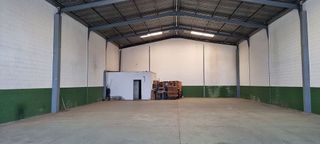 Nave industrial en alquiler en Centro - Doña Mercedes en Dos Hermanas