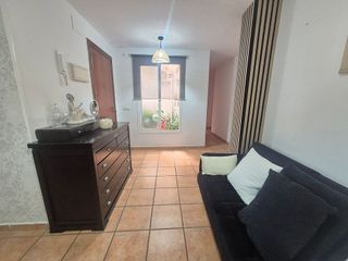 Piso en venta en La Goleta - San Felipe Neri en Málaga