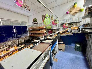 Local comercial en venta en La Magdalena - Versalles en Avilés