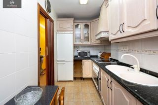 Piso en venta en Velilla-Taramay en Almuñécar