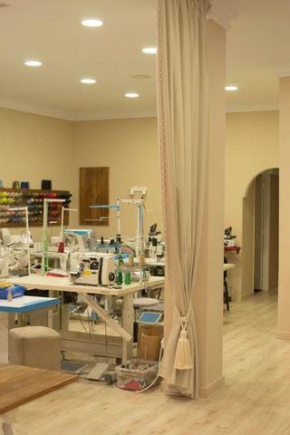 Local comercial en venta en Playa del Cura en Torrevieja