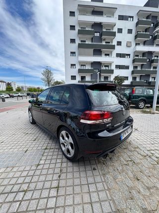 Volkswagen Golf GTI 2010