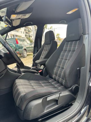 Volkswagen Golf GTI 2010