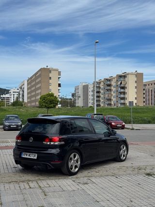 Volkswagen Golf GTI 2010