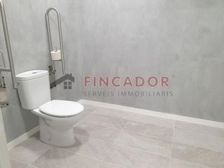 Local comercial en venta en Can Vidalet en Esplugues de Llobregat