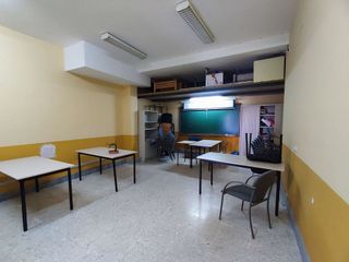 Local comercial en alquiler en Arenal - La Pólvora en Dos Hermanas