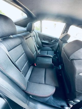 SEAT Leon 2004