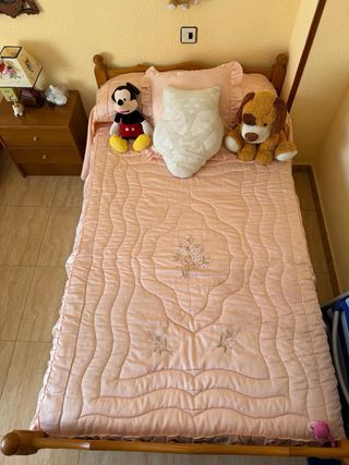 Cama individual 105cm con falda rosa