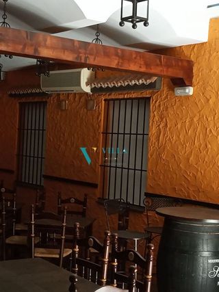 Local comercial en venta en La Paz en Alcalá de Guadaira