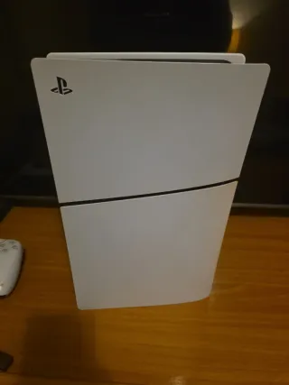PS5 Slim 1TB -Nueva / Como Nueva+FC25FIFA+ASTROBOT