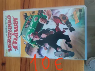 Varias cintas de dibujos y entretenimiento  VHS