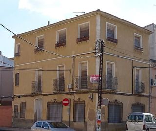 Edificio en venta en Madridejos