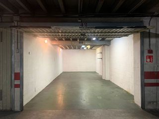 Garaje en venta en Alisal - Cazoña - San Román en Santander