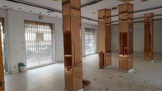 Local comercial en venta en Vistabella en Murcia