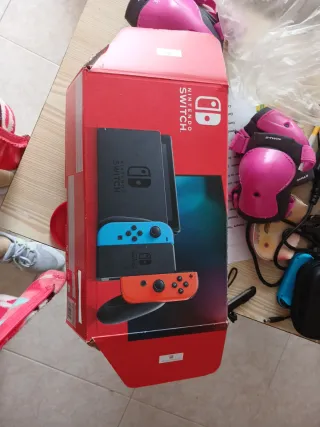 Nintendo Switch Azul/Rojo con control parental