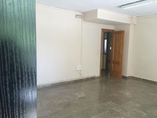 Oficina en venta en Huerta Rosales - Valdepasillas en Badajoz