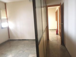Oficina en venta en Huerta Rosales - Valdepasillas en Badajoz