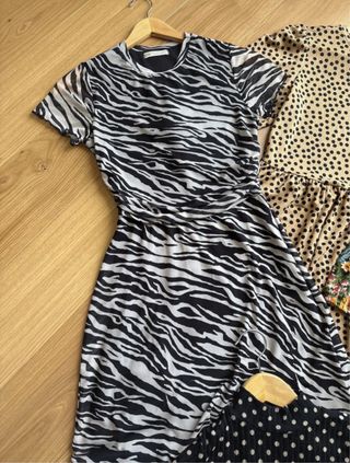 Lote 4 Vestidos Stradivarius Talla S