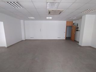 Oficina en venta en Zona Avda. Juan de Diego - Parque Municipal  en Bormujos
