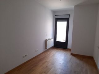 Dúplex en venta en San Adrián