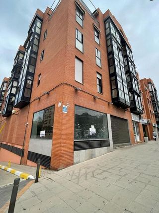 Local comercial en venta en Buenavista-Valparaíso-La Legua en Toledo