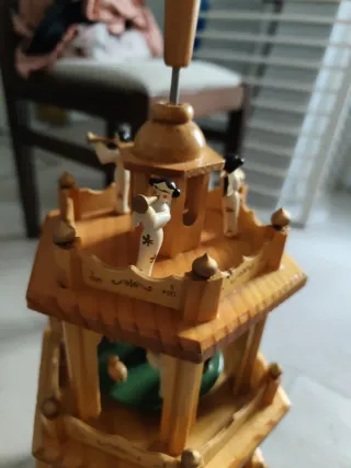 Pirámide Navideña Brubaker