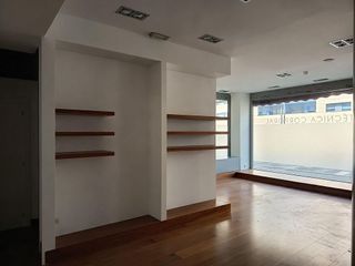 Local comercial en venta en Barañain