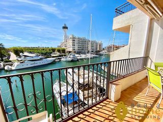 Piso en venta en Empuriabrava en Castelló d´Empúries