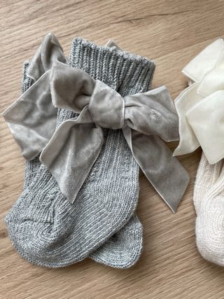 Calcetines lana lazo terciopelo bebé