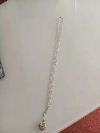 Collar de plata con colgante