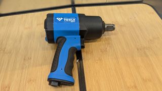 BRILLIANT TOOLS BT160200 Atornillador de impacto neumático