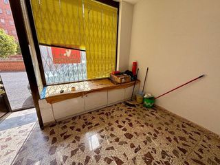 Local comercial en venta en Sur en Ávila