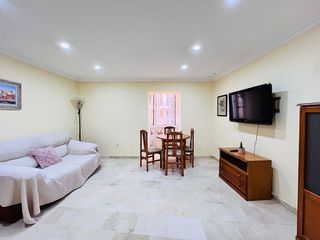 Piso en venta en La Caleta - La Viña en Cádiz