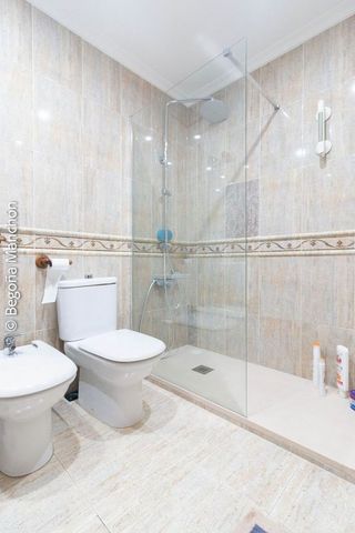 Piso en venta en La Caleta - La Viña en Cádiz