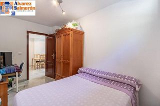 Piso en venta en Bola de Oro - Serrallo en Granada