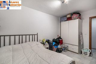 Piso en venta en Bola de Oro - Serrallo en Granada