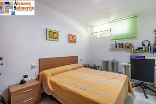 Piso en venta en Bola de Oro - Serrallo en Granada