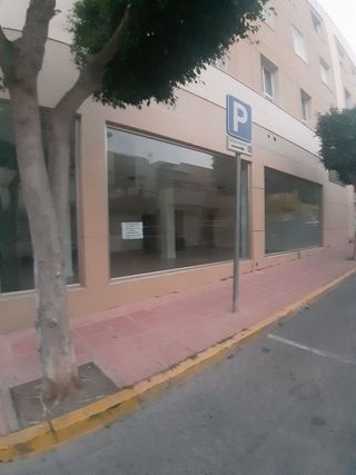 Local comercial en venta en Plaza de la Luz en Ejido (El)