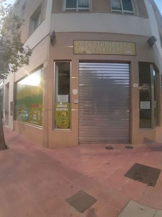 Local comercial en venta en Plaza de la Luz en Ejido (El)