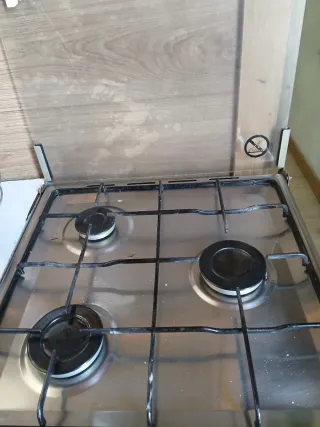 Cocina 3 fuegos gas butano