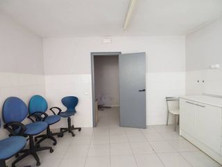 Oficina en alquiler en Instituts - Ponent - Sota el Camí Ral en Granollers