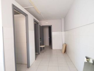 Oficina en alquiler en Instituts - Ponent - Sota el Camí Ral en Granollers