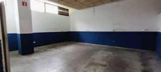 Local comercial en alquiler en Viesques en Gijón